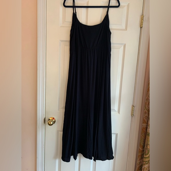 NWT ASOS Curve Size 14 black long dress, adjustable straps, button details - Picture 5 of 8